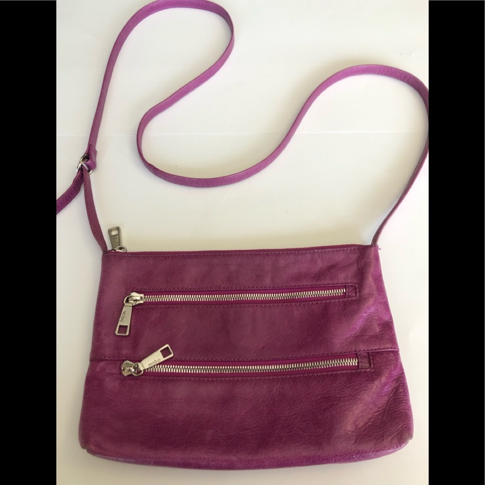 Hobo crossbody bag